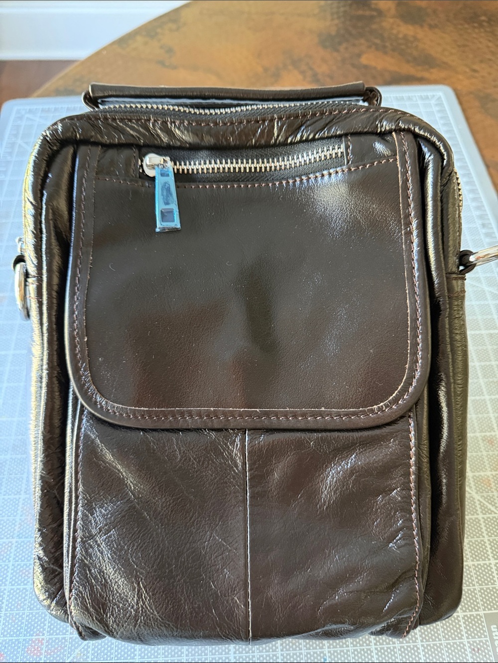 Men's Compact Messenger Crossbody Bag in Dark Brown Leather Look
